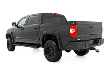 Load image into Gallery viewer, HD2 Aluminum Running Boards | Crewmax Cab | Toyota Tundra 2WD/4WD (2007-2021)