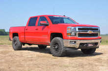 Load image into Gallery viewer, 2.5 Inch Lift Kit | Alu/Cast Steel | N3 Strut | Chevy/GMC 1500 (07-18)