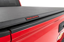 Load image into Gallery viewer, Soft Tri-Fold Bed Cover | 5'9" Bed | Chevy/GMC 1500 (14-18 &amp; Classic)