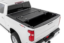 Load image into Gallery viewer, Hard Low Profile Bed Cover | 5'9" Bed | Chevy/GMC 1500 (19-24)