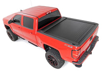 Load image into Gallery viewer, Retractable Bed Cover | 5'9" Bed | Chevy/GMC 1500 (04-18 &amp; Classic)