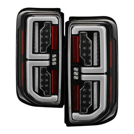 SPY-5088857_01.jpg