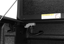 Load image into Gallery viewer, UND-AX12024_14.jpg