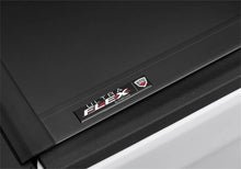 Load image into Gallery viewer, UND-UX32010_12.jpg
