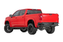 Load image into Gallery viewer, OV2 Running Boards | Side Step Bars | Crew Cab | Chevy/GMC 1500/2500HD (19-24)