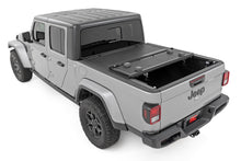 Load image into Gallery viewer, Hard Low Profile Bed Cover | 5' Bed | Jeep Gladiator JT 4WD (2020-2023)