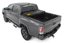 Load image into Gallery viewer, Hard Low Profile Bed Cover | 6' Bed | Toyota Tacoma 2WD/4WD (2016-2023)