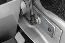 Load image into Gallery viewer, Tailgate Assist | Chevy/GMC Canyon/Colorado 2WD/4WD (2015-2022)