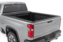 Load image into Gallery viewer, Retractable Bed Cover | 6'9" Bed | Chevy/GMC 2500HD/3500HD (20-24)