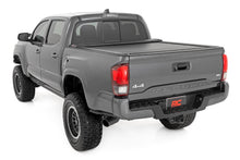 Load image into Gallery viewer, Retractable Bed Cover | 5' Bed | Double Cab | Toyota Tacoma 2WD/4WD (16-23)
