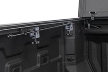 Load image into Gallery viewer, Hard Tri-Fold Flip Up Bed Cover | 5' Bed | Chevy/GMC Canyon/Colorado (15-24)