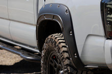 Load image into Gallery viewer, Fender Flares | Defender | 040 Super White | Toyota Tacoma 2WD/4WD (16-23)