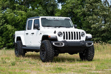 Load image into Gallery viewer, 2.5 Inch Leveling Kit | Spacers | M1 | Jeep Gladiator JT 4WD (2024)
