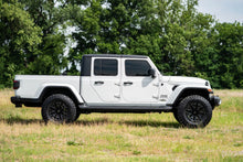 Load image into Gallery viewer, 2.5 Inch Leveling Kit | Spacers | Jeep Gladiator JT 4WD (2024)