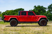 Load image into Gallery viewer, 2.5 Inch Leveling Kit | Spacers | M1 | Jeep Gladiator JT 4WD (2020-2023)