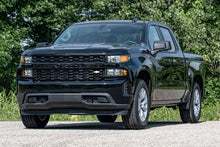Load image into Gallery viewer, Lowering Shackles | 1-1.5 Inch | Chevy/GMC 1500 (19-24)