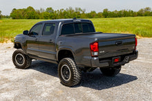 Load image into Gallery viewer, Retractable Bed Cover | 5' Bed | Double Cab | Toyota Tacoma 2WD/4WD (16-23)