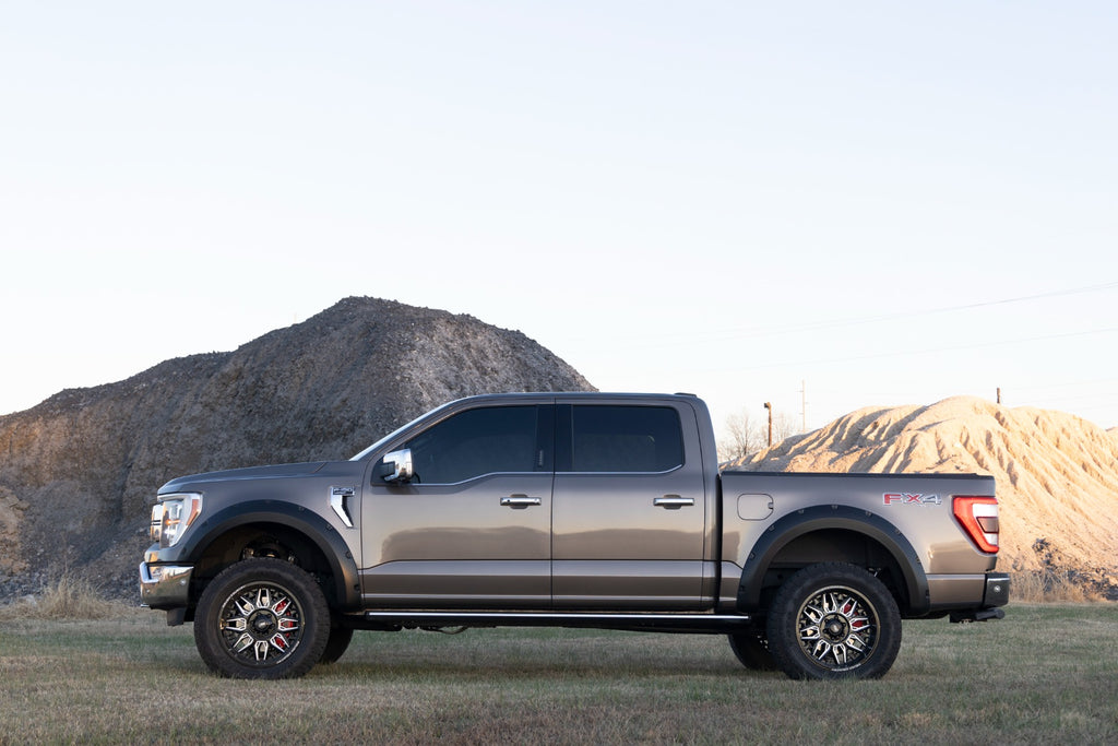 Pocket Fender Flares | UM Agate Black | Ford F-150 2WD/4WD (2021-2023)