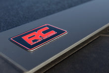 Load image into Gallery viewer, Hard Low Profile Bed Cover | 5' Bed | Chevy/GMC Canyon/Colorado (15-22)
