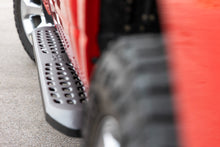Load image into Gallery viewer, RPT2 Running Boards | Crew Cab | Black | Ram 1500 2WD/4WD (2009-2018 &amp; Classic)