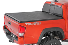 Load image into Gallery viewer, Soft Tri-Fold Bed Cover | 5' Bed | Dbl Cab | Toyota Tacoma 2WD/4WD (16-23)