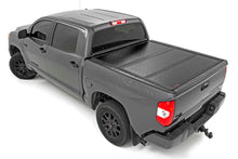 Load image into Gallery viewer, Hard Low Profile Bed Cover | 5'7" Bed | Toyota Tundra (07-21)