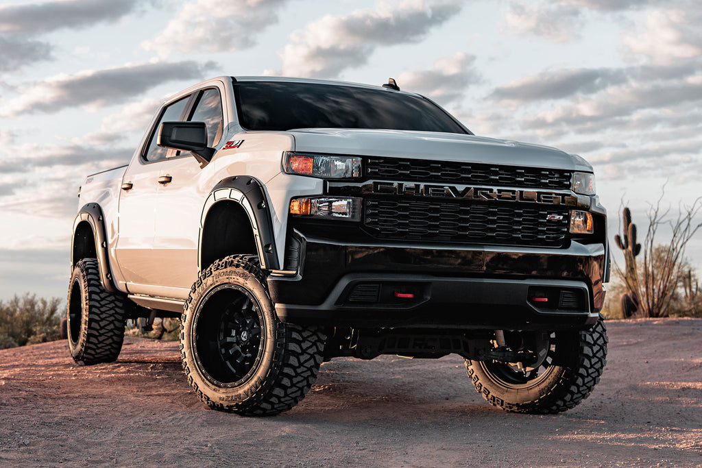 Fender Flares | Defender | GAZ Summit White | Chevy Silverado 1500 (19-24)