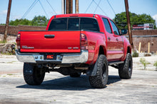 Load image into Gallery viewer, 3.5 Inch Lift Kit | UCA | N3 Struts | Toyota Tacoma 4WD (2005-2023)