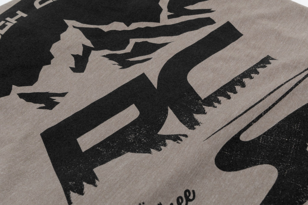Rough Country T-Shirt | RC Mountains | Warm Gray | 2XL