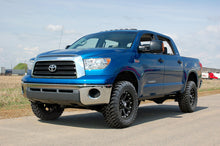 Load image into Gallery viewer, 4.5 Inch Lift Kit | N3 Struts | Toyota Tundra 4WD (2007-2015)
